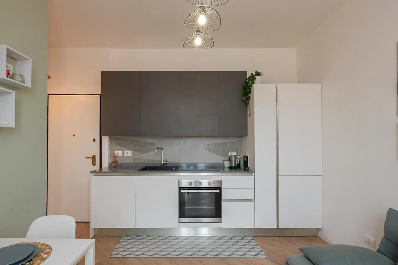 I Host Apartment - Alzaia 118 Milan