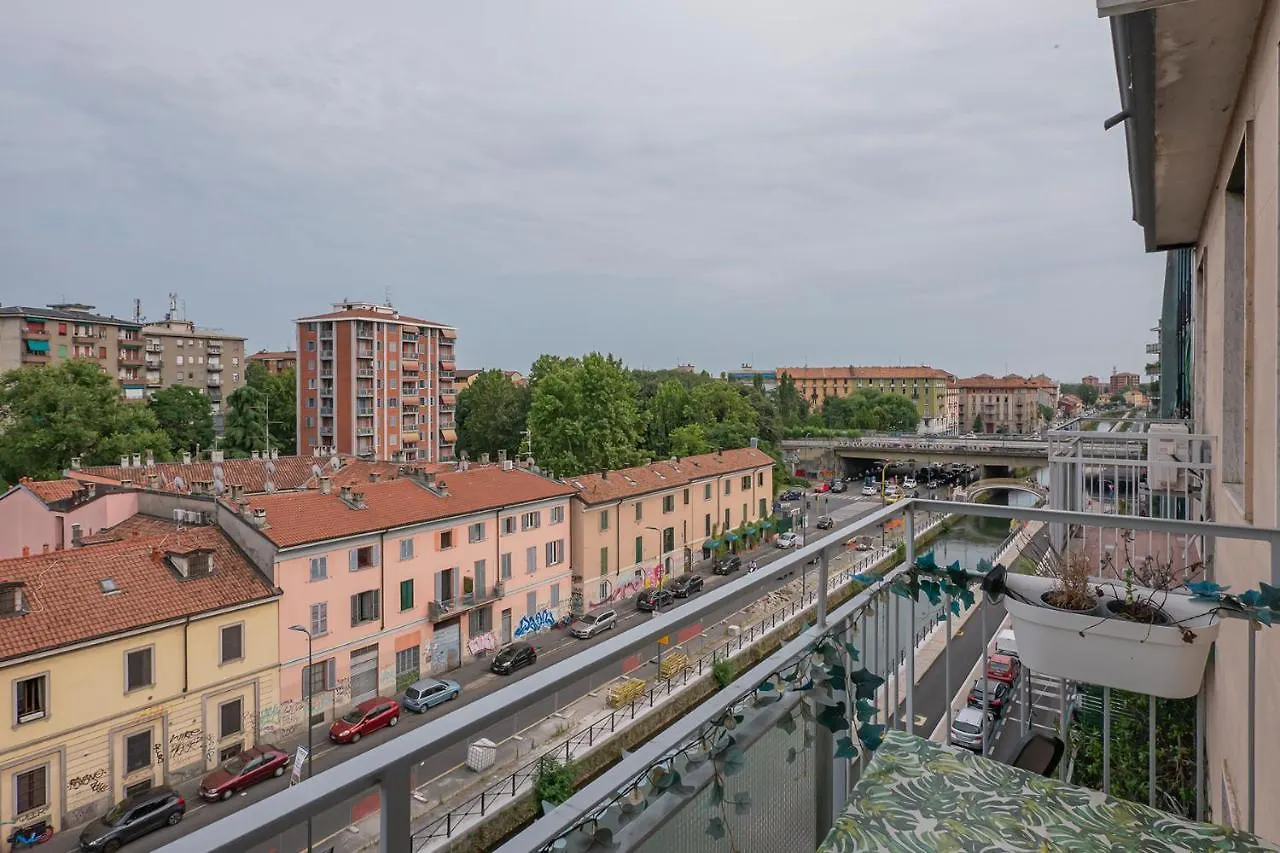 I Host Apartment - Alzaia 118 Milan
